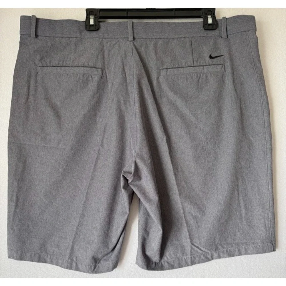 Nike  Golf Shorts Men 42 Gray Stretch Flat Front Performance Outdoor Lightweight